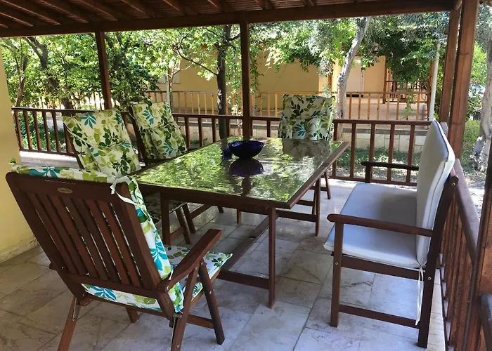 Ephesus House Semesterbostad